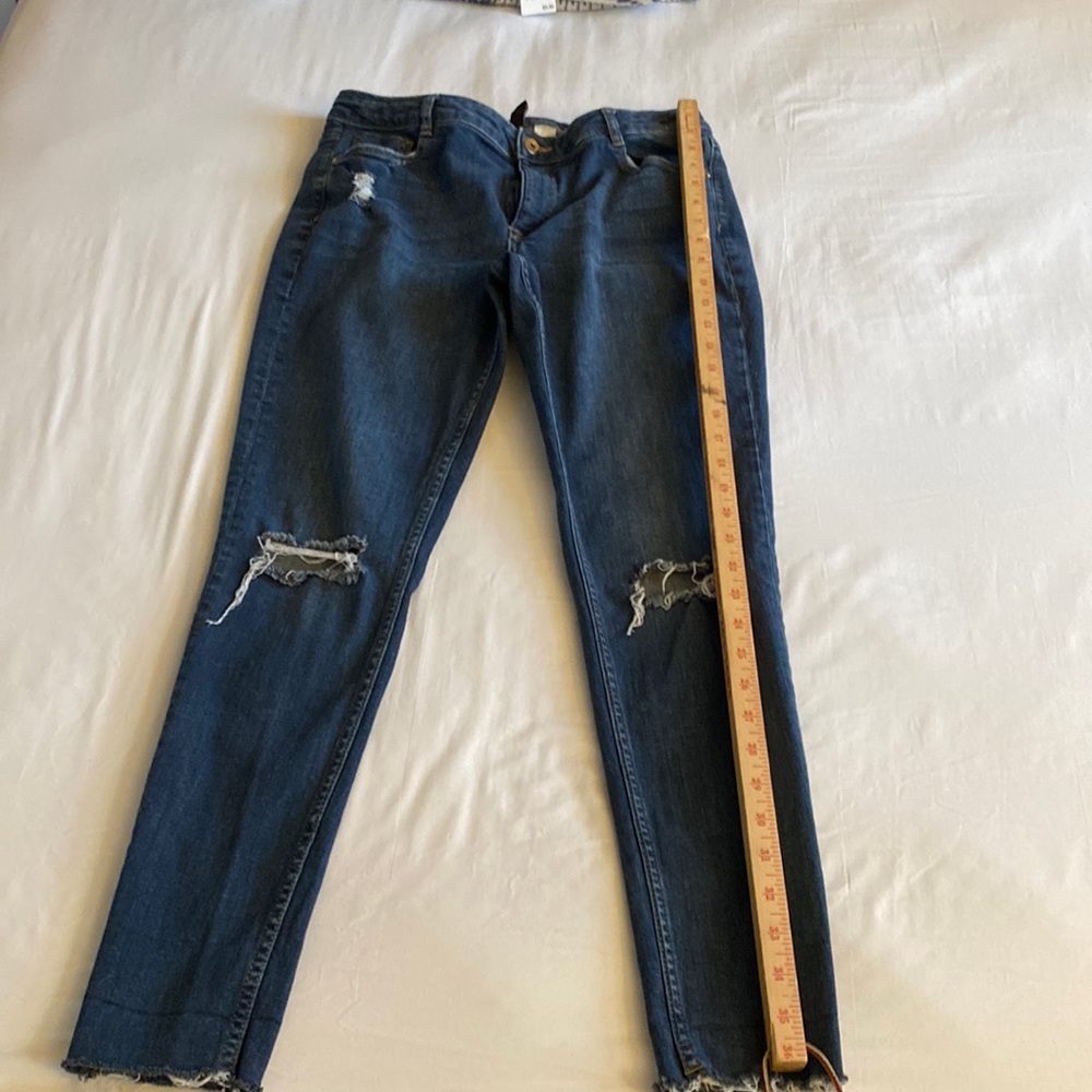 H& M Divided Jeans